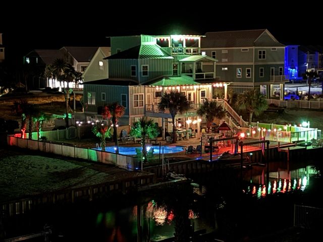 7390 Gulf Boulevard, Navarre, FL 32566