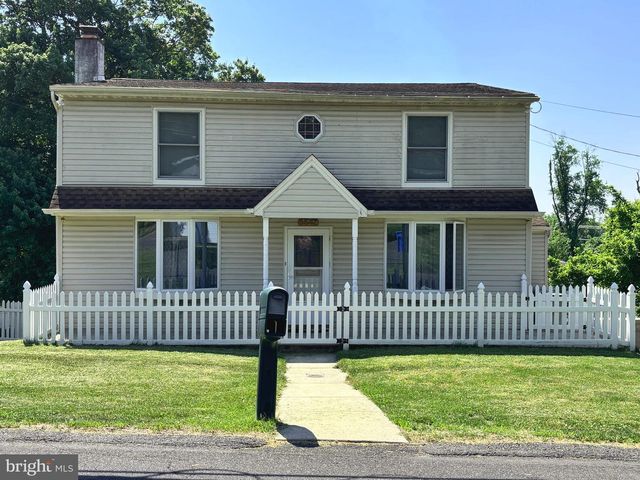 4547 HILLSIDE AVE, Bensalem, PA 19020