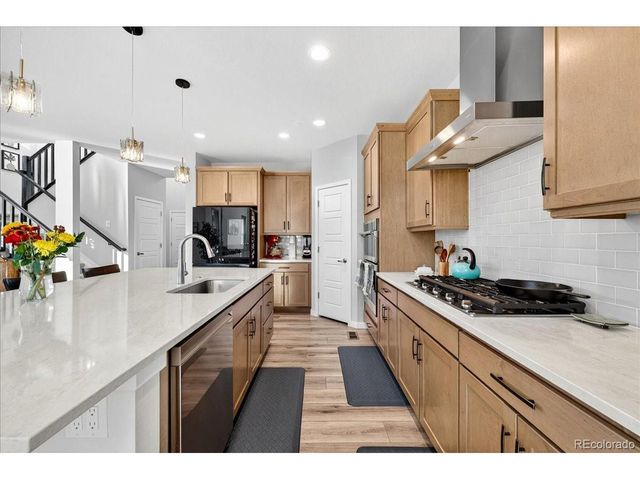 19798 W 57th Pl, Golden, CO 80403