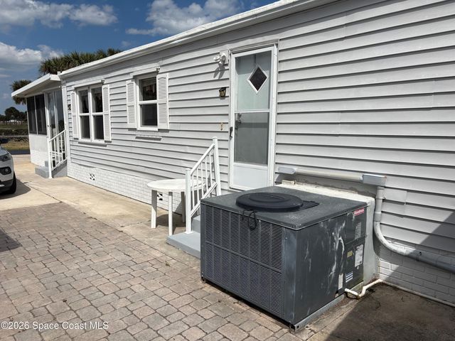 2580 S Highway A1a 104, Melbourne Beach, FL 32951