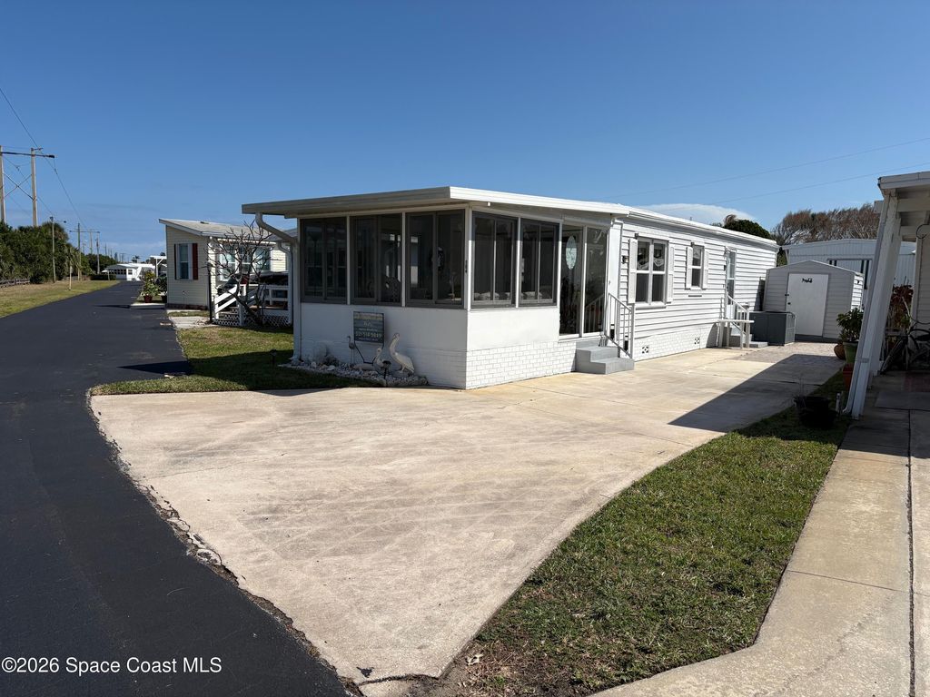 2580 S Highway A1a 104, Melbourne Beach, FL 32951