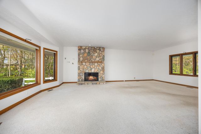 786 N Shore Drive, Park Twp, MI 49424