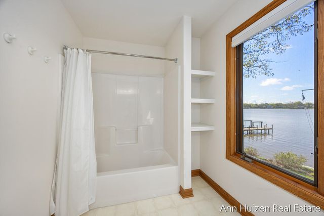 786 N Shore Drive, Park Twp, MI 49424
