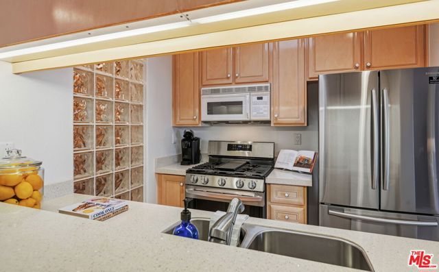 462 Por La Mar Circle, Santa Barbara, CA 93103
