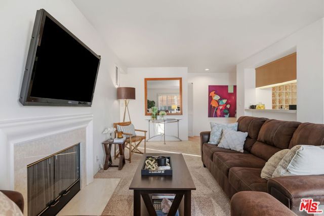 462 Por La Mar Circle, Santa Barbara, CA 93103