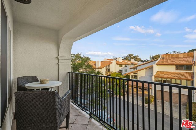 462 Por La Mar Circle, Santa Barbara, CA 93103