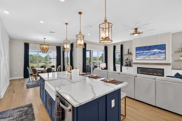 10269 CANAVERAL CIRCLE, Sarasota, FL 34241