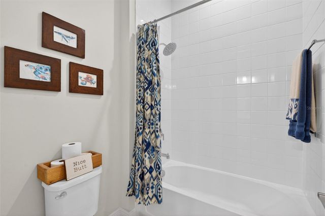 10269 CANAVERAL CIRCLE, Sarasota, FL 34241