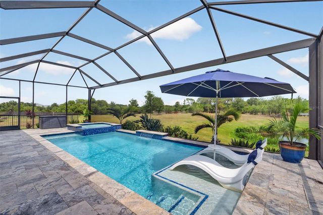 10269 CANAVERAL CIRCLE, Sarasota, FL 34241