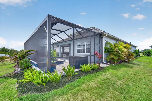 10269 CANAVERAL CIRCLE, Sarasota, FL 34241