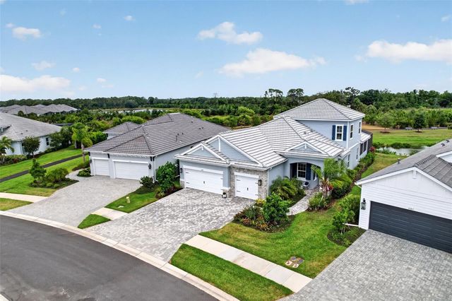 10269 CANAVERAL CIRCLE, Sarasota, FL 34241