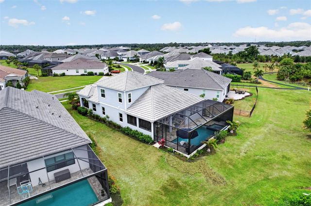 10269 CANAVERAL CIRCLE, Sarasota, FL 34241