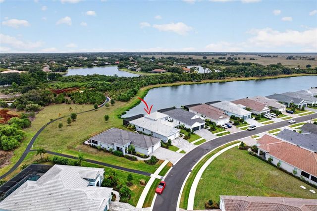 10269 CANAVERAL CIRCLE, Sarasota, FL 34241