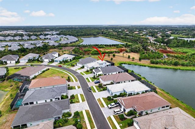 10269 CANAVERAL CIRCLE, Sarasota, FL 34241