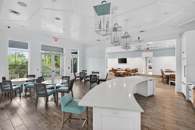 10269 CANAVERAL CIRCLE, Sarasota, FL 34241