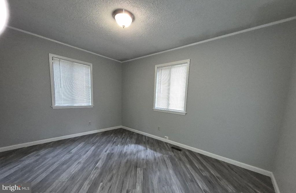 Image 18 of property listing at 220 OCEAN, Ocean Pines, MD 21811