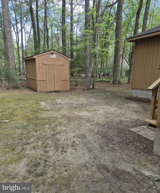 Image 22 of property listing at 220 OCEAN, Ocean Pines, MD 21811