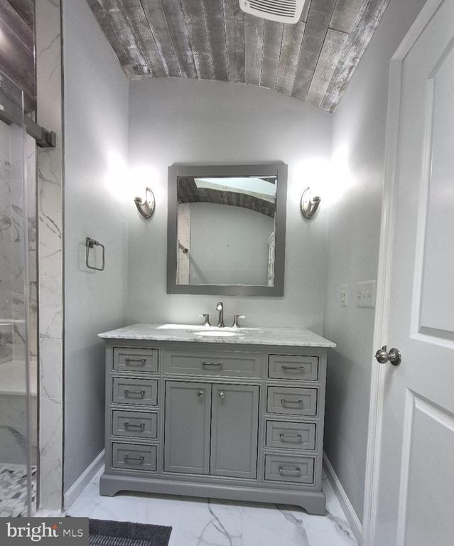 Image 9 of property listing at 220 OCEAN, Ocean Pines, MD 21811