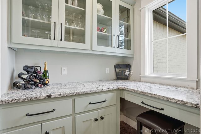 12937 S 28th Place, Bixby, OK 74008