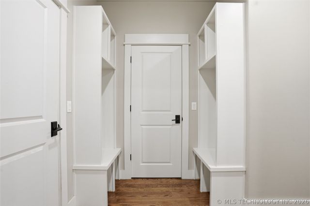 12937 S 28th Place, Bixby, OK 74008