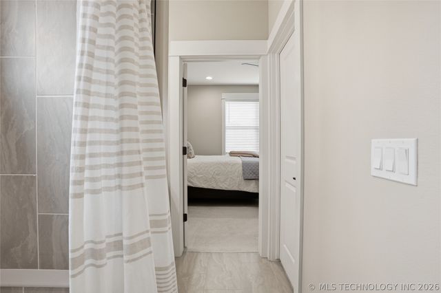 12937 S 28th Place, Bixby, OK 74008