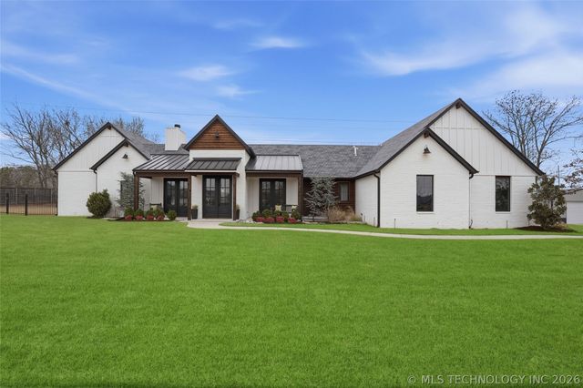 12937 S 28th Place, Bixby, OK 74008