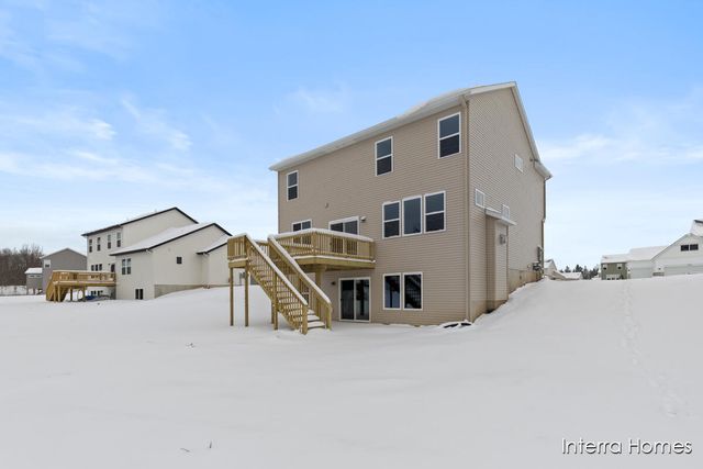 7326 Graymoor Street SE, Caledonia, MI 49316