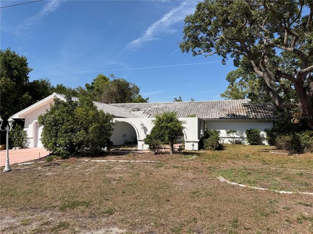 348 HAMPSHIRE AVENUE, Spring Hill, FL 34606