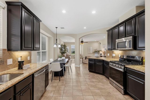 8015 Grove Sky Court, Richmond, TX 77407