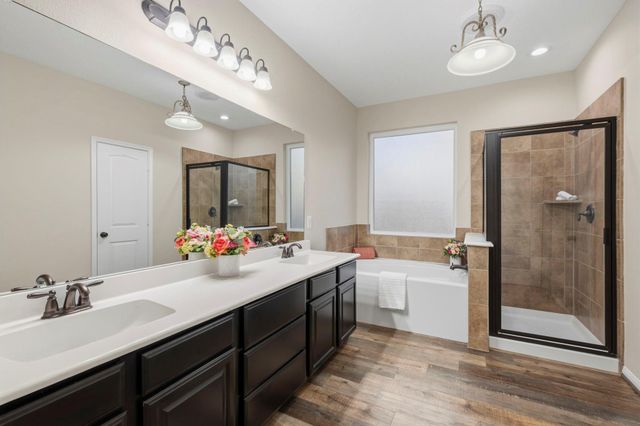 8015 Grove Sky Court, Richmond, TX 77407