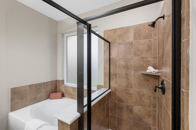 8015 Grove Sky Court, Richmond, TX 77407