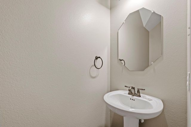 8015 Grove Sky Court, Richmond, TX 77407