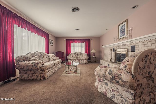 32 Albea Drive, Hagaman, NY 12010