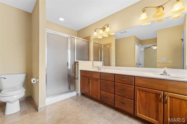 440 Raymond Drive, Florissant, MO 63031