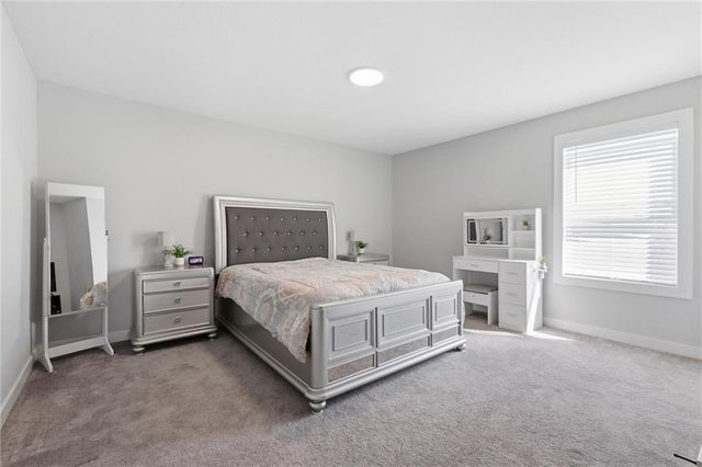 4417 SW Tanzanite Circle, Lee's Summit, MO 64082