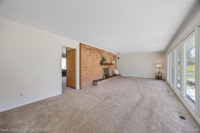 3108 Upton Drive, Troy, MI 48084