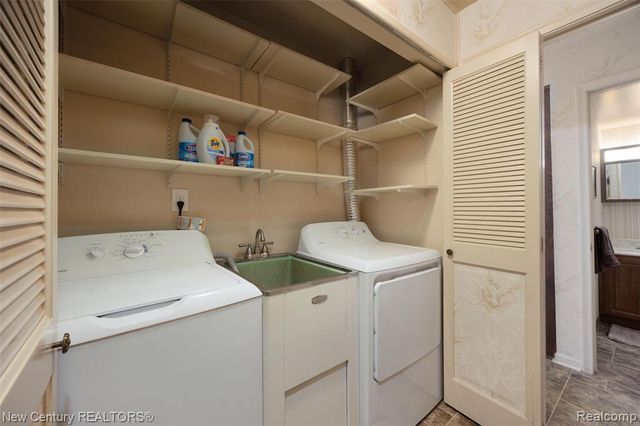 3108 Upton Drive, Troy, MI 48084