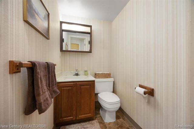 3108 Upton Drive, Troy, MI 48084