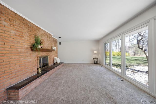 3108 Upton Drive, Troy, MI 48084