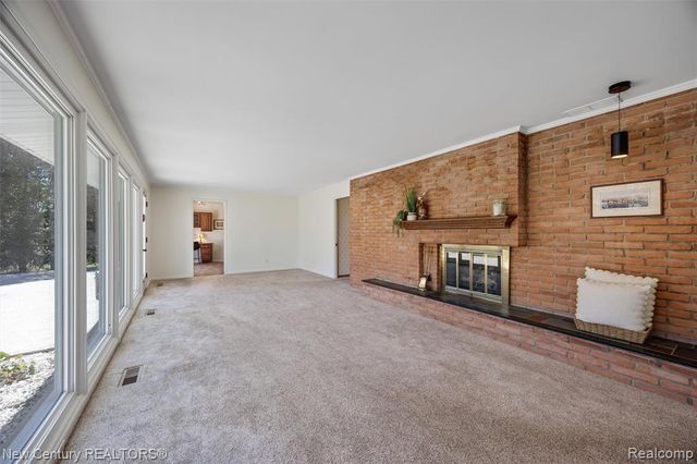 3108 Upton Drive, Troy, MI 48084