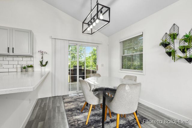 5589 Burlingame Avenue, Wyoming, MI 49509