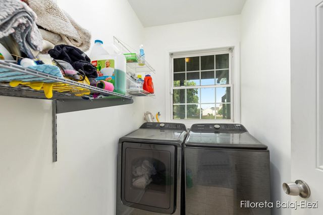 5589 Burlingame Avenue, Wyoming, MI 49509