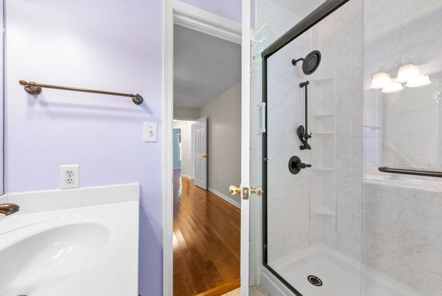 2305 Ermine Dr, Clarksville, TN 37043