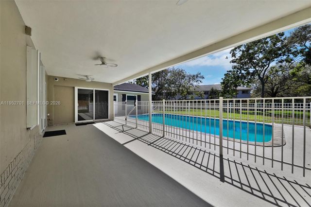 3560 NW 99th Ave, Coral Springs, FL 33065