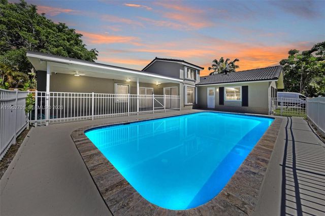 3560 NW 99th Ave, Coral Springs, FL 33065