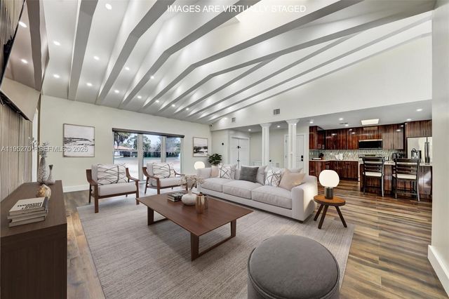 3560 NW 99th Ave, Coral Springs, FL 33065