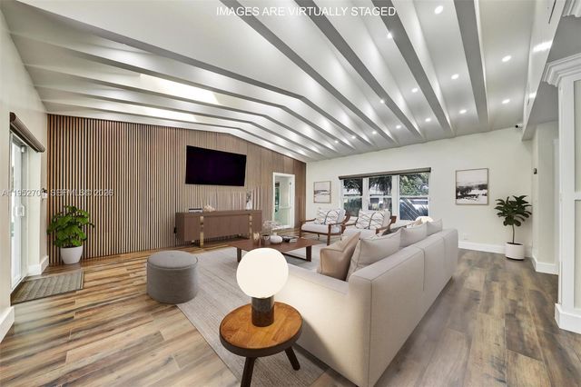 3560 NW 99th Ave, Coral Springs, FL 33065