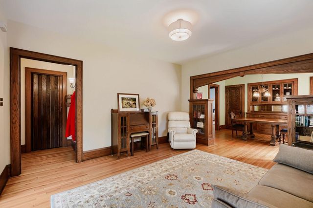 1236 Ashland Avenue, Saint Paul, MN 55104