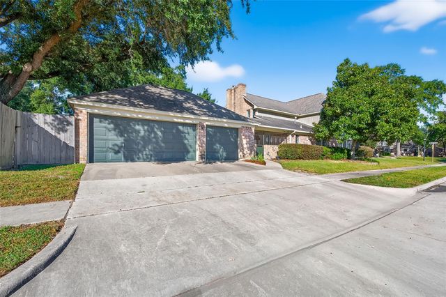 15301 Ashburton Drive, Jersey Village, TX 77040