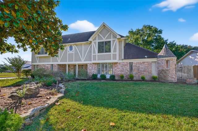 15301 Ashburton Drive, Jersey Village, TX 77040